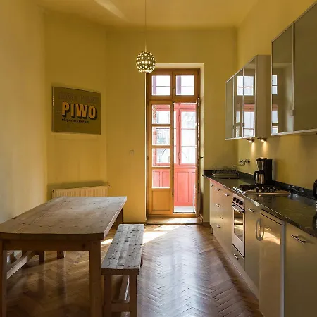 Spacious And Comfortable Flat In
