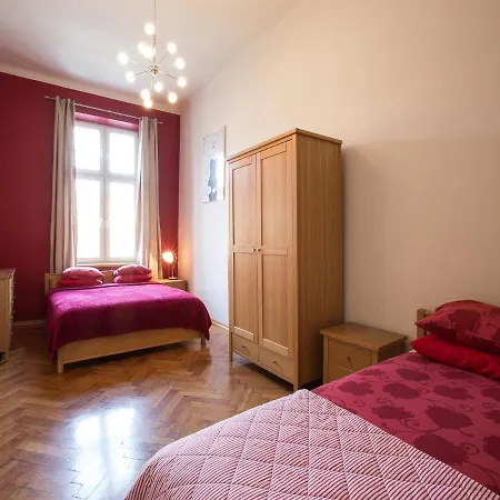 Apartment Spacious And Comfortable Flat In *