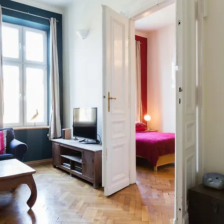 Apartment Spacious And Comfortable Flat In Krakow