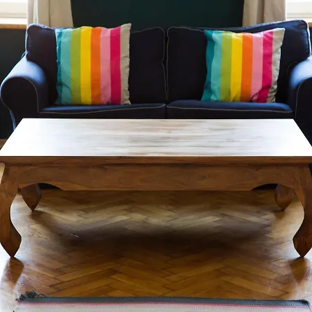 In Near Main Square 公寓