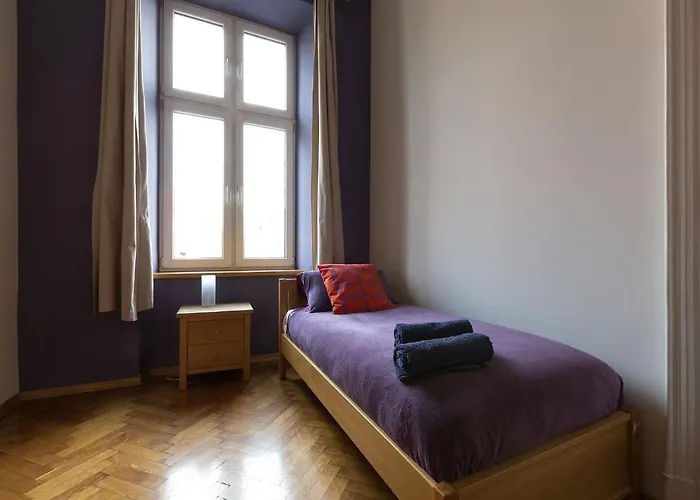 In Near Main Square شقة