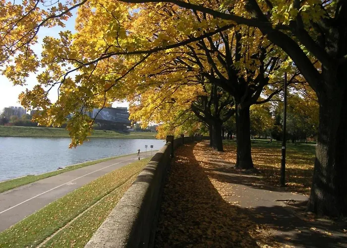 In Near Main Square شقة *